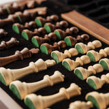 Ensemble jeu d'échecs en noyer et érable - pliant - 38 cm - Coffre d'échecs et jeu d'échecs de voyage - Rouge et Noir