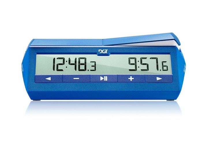 Pendule FIDE officielle - DGT 1500 - Bleue - accessoire d'échecs pendule d'échecs - Rouge et Noir