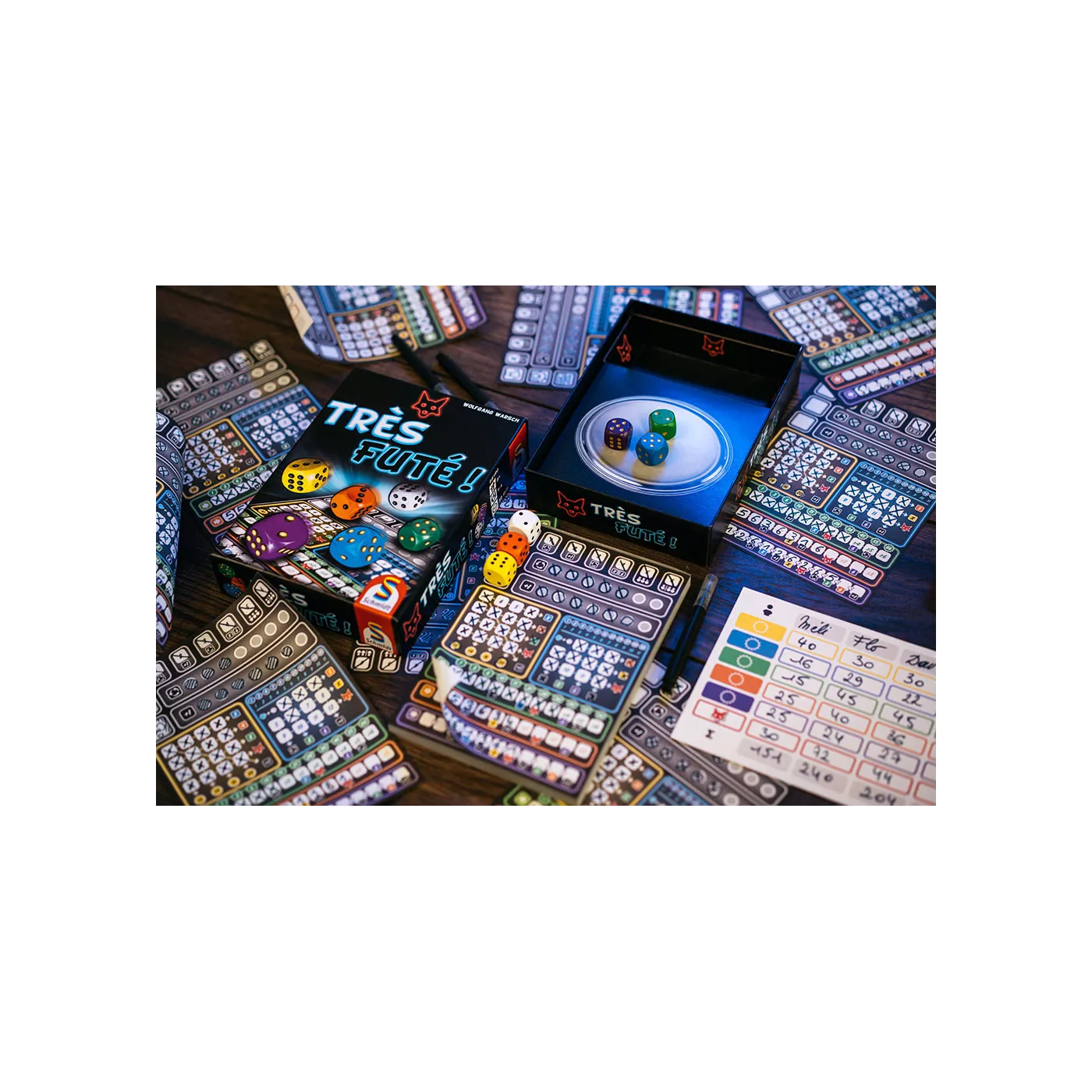 Très futé ! - jeu de plateau de stratégie et ambiance - Rouge et Noir